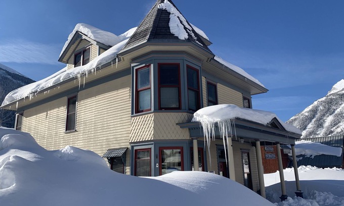 Silverton House | A Perfect Landmark Victorian in the Heart of Town