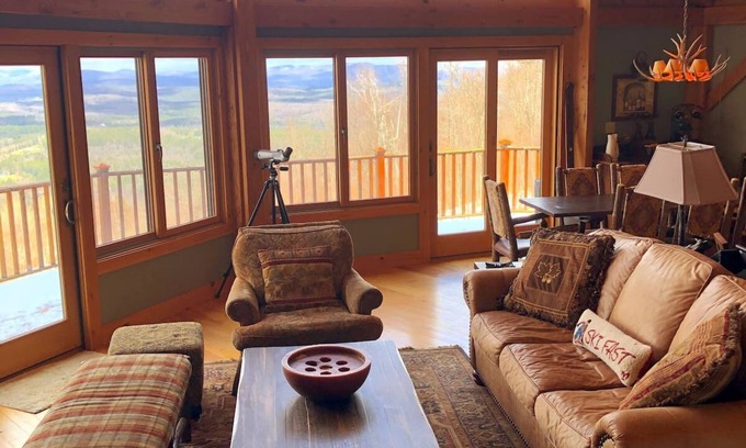Stratton Mountain House | A PERFECT POST-N-BEAM IN THE CLOUDS OVER STRATTON