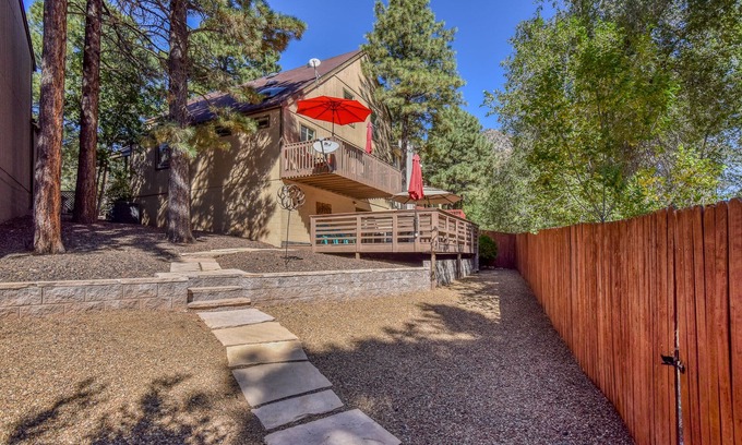 Swiss Manor House | A Perfect Vacation Home! Trail Access, Central A/C, Pets Welcome, TOP Reviewed!