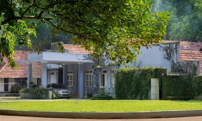 Vayittiri House | A private room in a century old Bungalow-steeped in history and nestled in woods