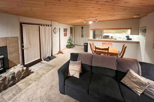 Steamboat Springs Apartment | A Scent of Pine
