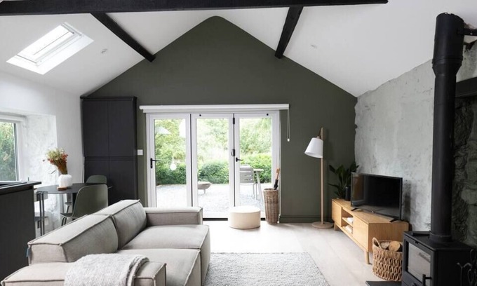 Llangefni Apartment | A secluded and romantic rural retreat