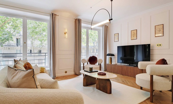 Odeon Apartment | A Somptuous Serviced 3-BR/3Ba - Saint-Germain