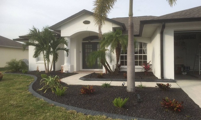 South Gulf Cove House | A sunny Florida getaway