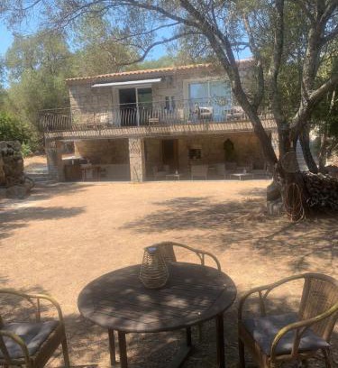 Figari Bed & Breakfast | A Teghja