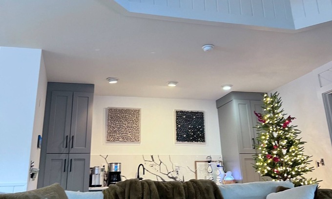 West Dover House | "A Walk in the Clouds" -Beautiful Ski and Golf Retreat