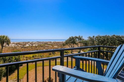 Isle of Palms House | A Wave From It All