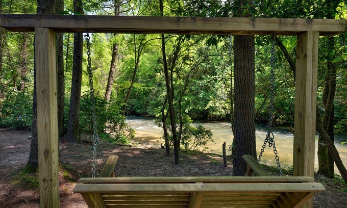 Epworth House | A Whitewater Retreat - Fightingtown Creek