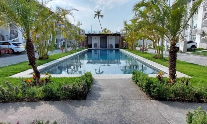 Manzanillo Apartment | "A z u l "
