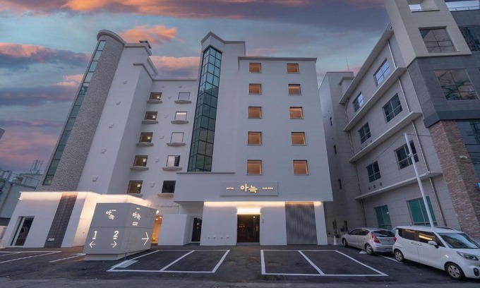 Bongmyeong-dong Hotel | Aank Hotel Daejeon Yuseong 2nd