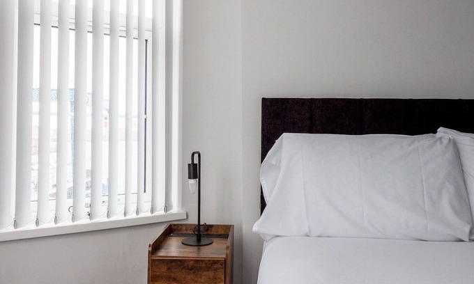 Hartlepool Apartment | Abdiel 3 · Spacious Apt by Hartlepool Marina | Relax & Unwind| Pass the Keys