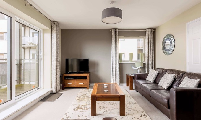 Hamworthy Apartment | About Tern - 10-Minute Walk to Poole Quay