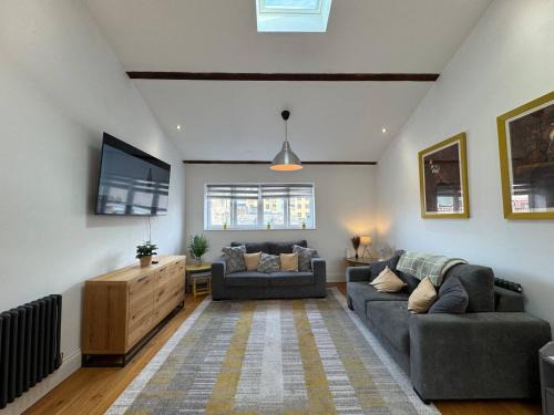 Hull Old Town Apartment | Academy Apartments By Elegance Stays