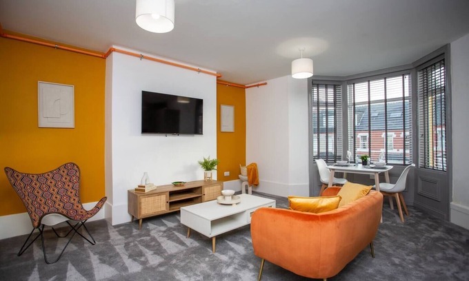 Whitley Bay Apartment | Acapulco Styled - One bedroom apartment