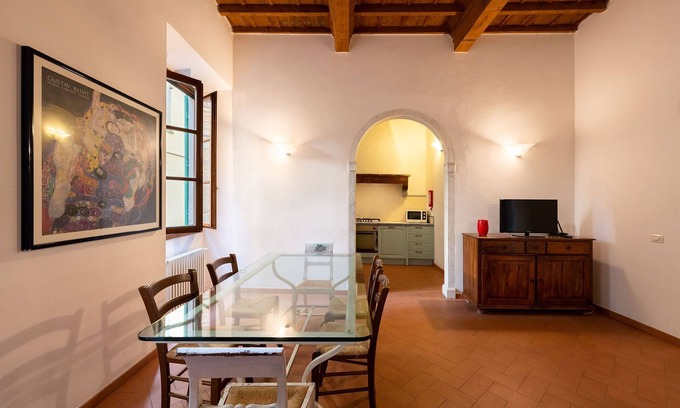 Duomo Apartment | Acqua Apartment - Four Bedroom Apartment, Sleeps 7