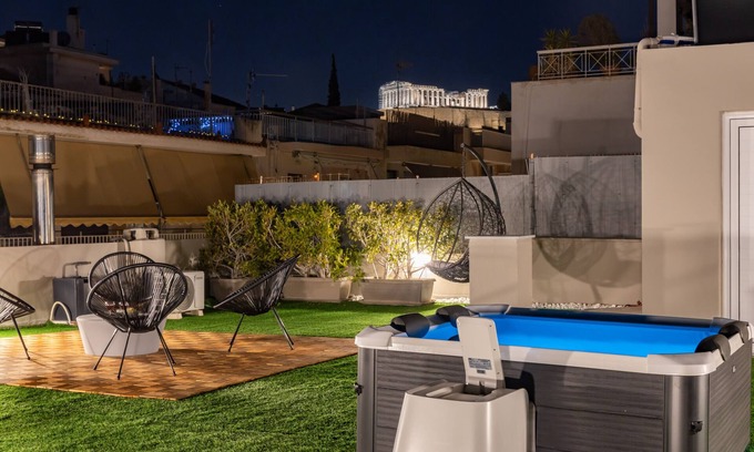 Koukaki Apartment | Acropolis Luxe Retreat 15 ppl 6 bdrm Neoclassical Home w/Jacuzzi & Rooftop