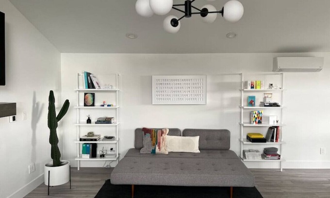 Norkirk Apartment | ADU at 126 · Vaulted ceiling ADU studio apartment killer views
