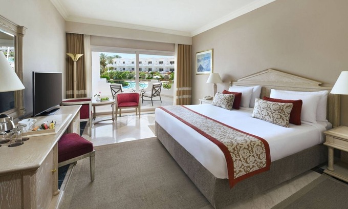Ras Umm Sid Hotel | Adults-Only Resort with Pools, Tennis & Dive Sites Nearby l 3 Rooms