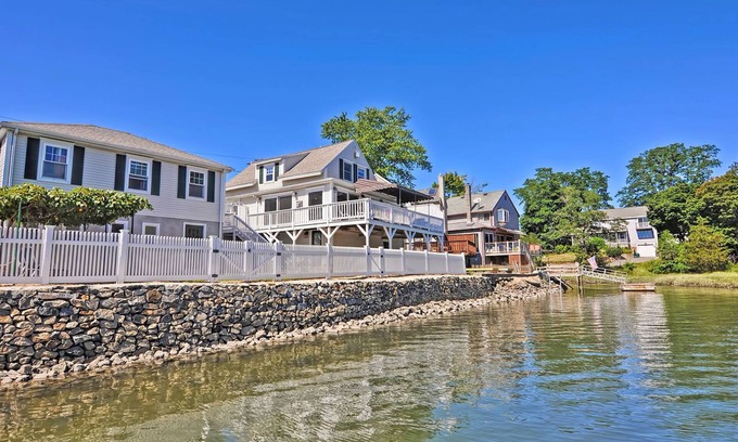 Beverly House | Afternoon Delight: Toast the beauty of the river from the waterfront deck