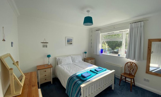 Saint Erth Praze Bed & Breakfast | Agapanthus Bed & Breakfast - Fraddam