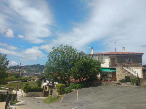 Zarautz House | Agerre Goikoa Agroturismo