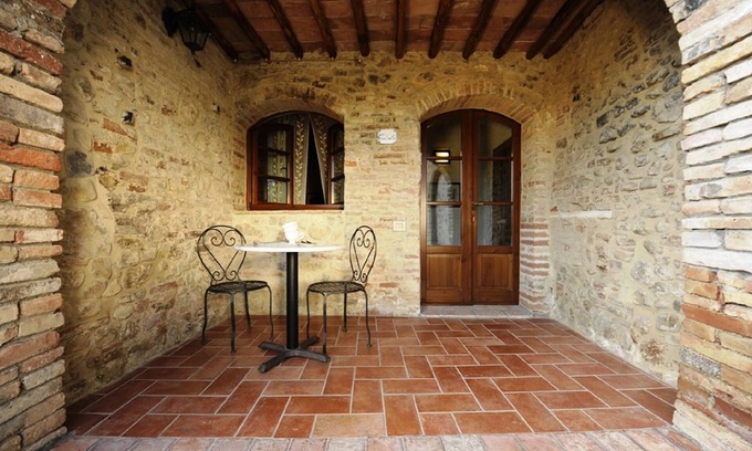 San Macario In Monte Apartment | Agritourism Peschiera room Cantinetta prov. of Siena near San Gimignano