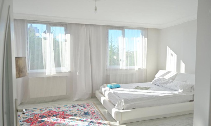 Arnavutkoy Cabin | Ahmet teacher's villa, 6 minutes from the airport