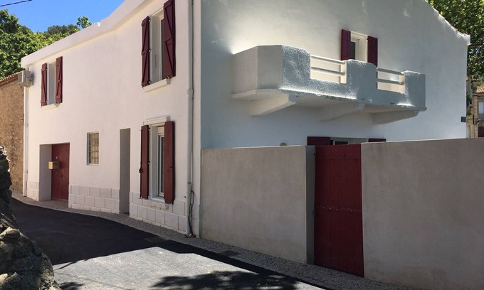 Villeseque-des-Corbieres House | Air-conditioned winegrower's house in small village close to beaches