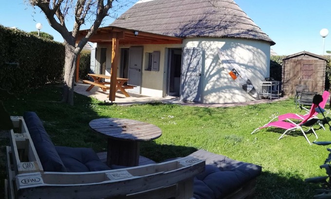 Le Barcares House | Air-conditioned fisherman's farmhouse with private wifi