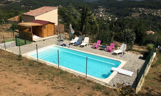 Aubenas House | AIR-CONDITIONED HOLIDAY COTTAGE, pool access, calm and relaxation
