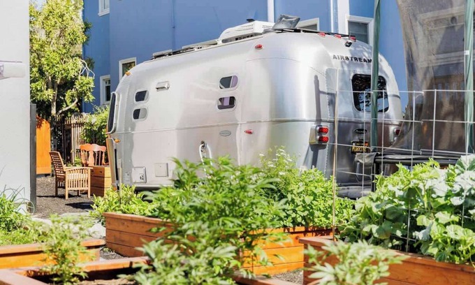 Berkeley House | Airstream Tiny Home close to UC BEST Neighborhood