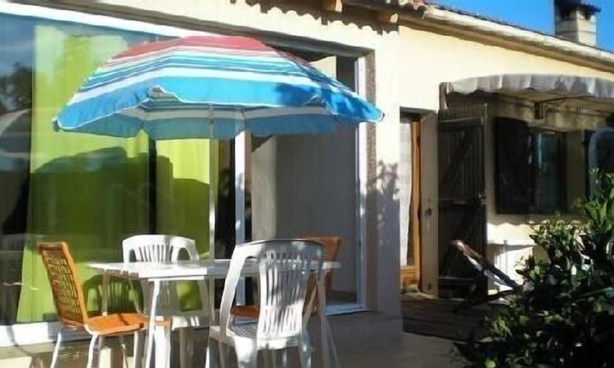 Mezzavia Villa | Ajaccio in villa rental pool owner 2-5 people 1-2 bedrooms