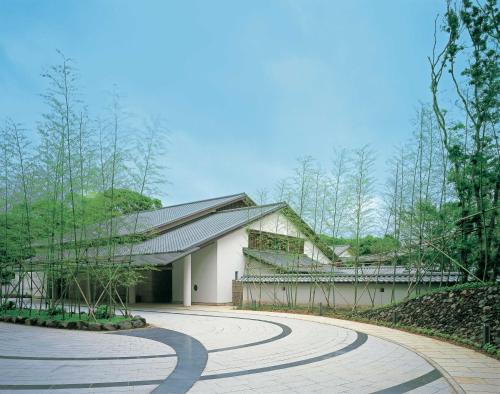 Yawatano Hotel | Akazawa Geihinkan