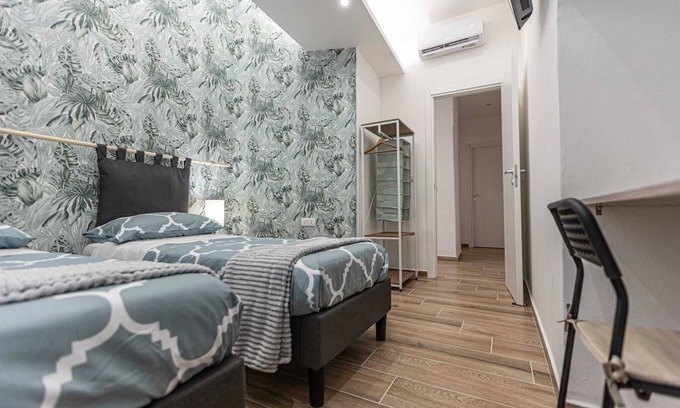 Old Town House | Al Castello-Independent house-Holiday home in Catania