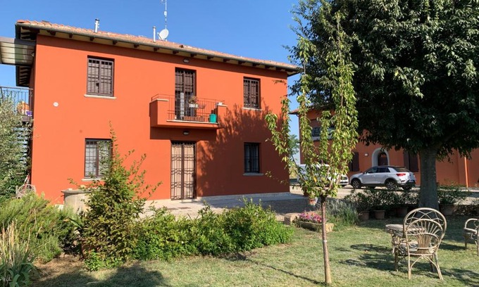 Castel Maggiore Bed & Breakfast | Al sit ed Marino