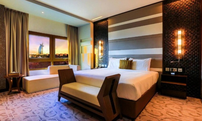 Jumeira 3 Apartment | AL THANYA ST. Jr Suite - CONTACT TO BOOK FIRST