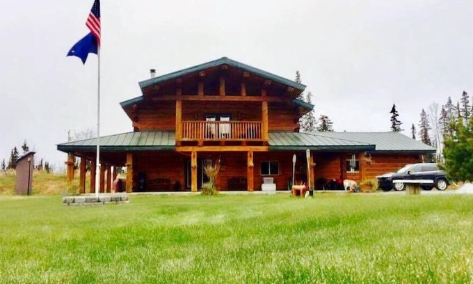 Kalifornsky House | Alaska Eagle’s Nest Cabin - Wyoming Log Home