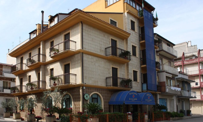 Lavello Hotel | Albergo La Coccinella