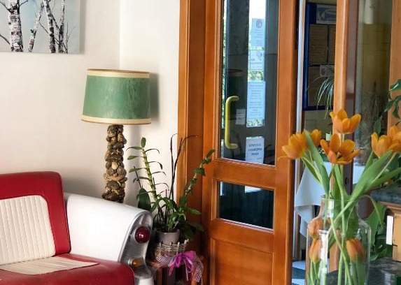 Buon Pastore-Sant'Agnese-San Damaso Hotel | Albergo Moderno