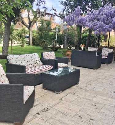 Lavinio Lido di Enea Hotel | Albergo Villa Anna