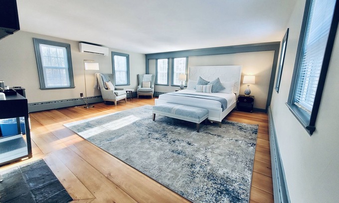 York Harbor House | Albracca