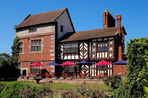 Shrewsbury Hotel | Albright Hussey Manor