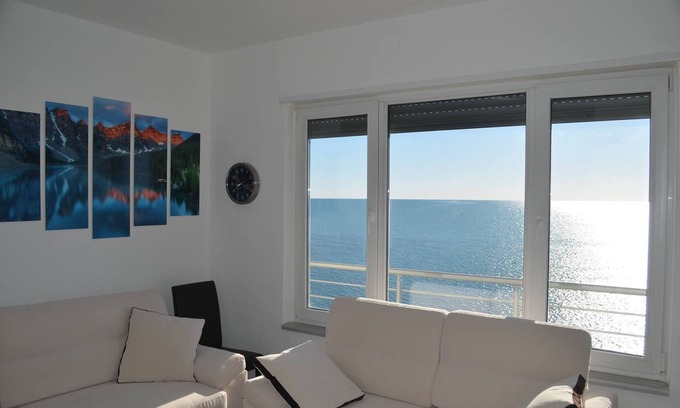Durres Apartment | ALD060-Kjeld Currila