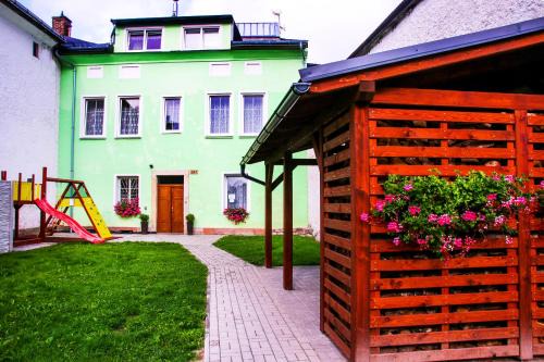 Svoboda nad Upou House | Alexandra