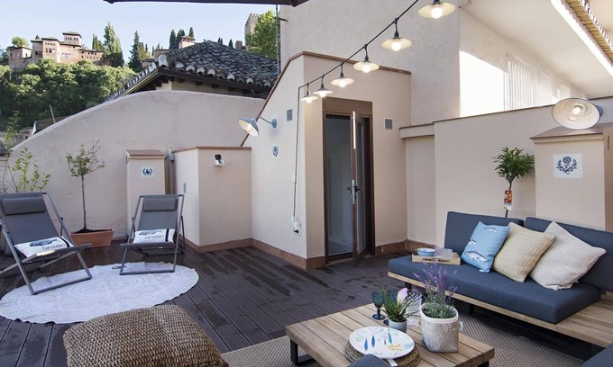 San Pedro Ski Chalet | Alhambra Boutique Terrace