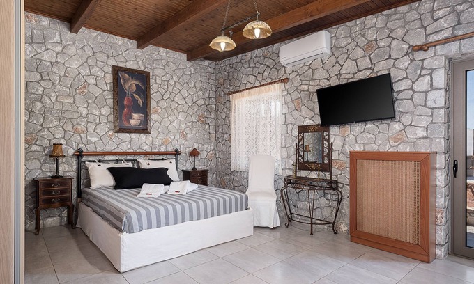 Stavros Ski Chalet | Alkistis Rustic Chalet With Shared Pool, Garden, Bbq, Close to Sandy Beach