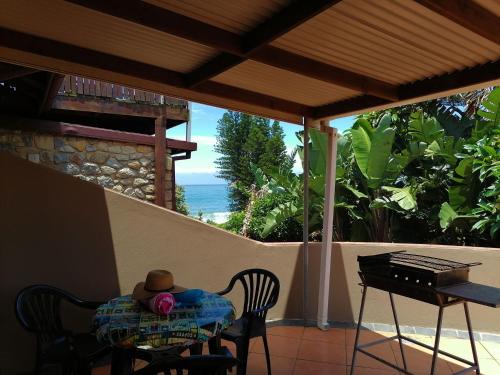 Ramsgate Beach Ski Chalet | All the Tides - Between Tides