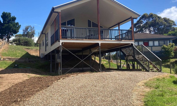 Venus Bay House | All The Venus Vibes - beautiful pet friendly home
