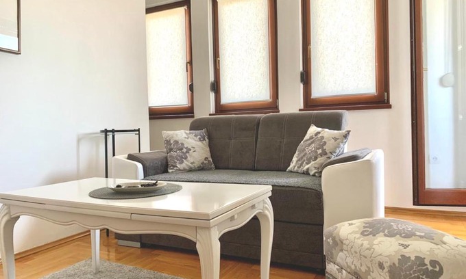 Banja Luka Apartment | All White