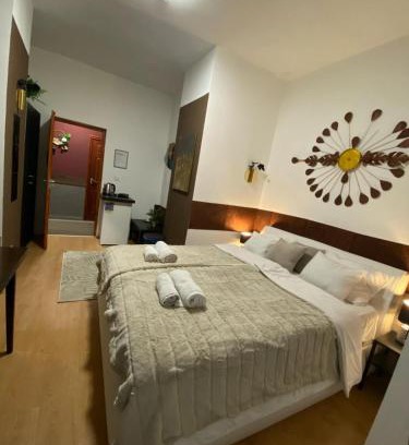 Nepszinhaz negyed Apartment | Allaga City Center